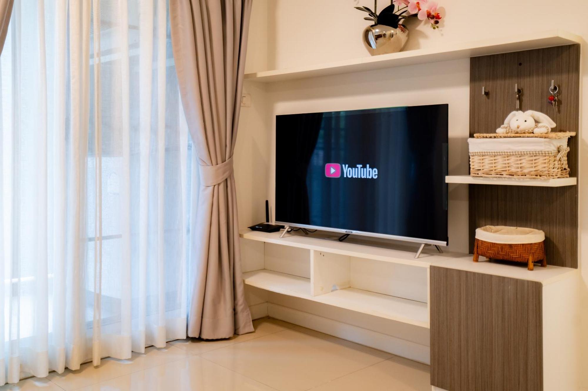 Luxury 2 Bedroom Old 168 Apartment