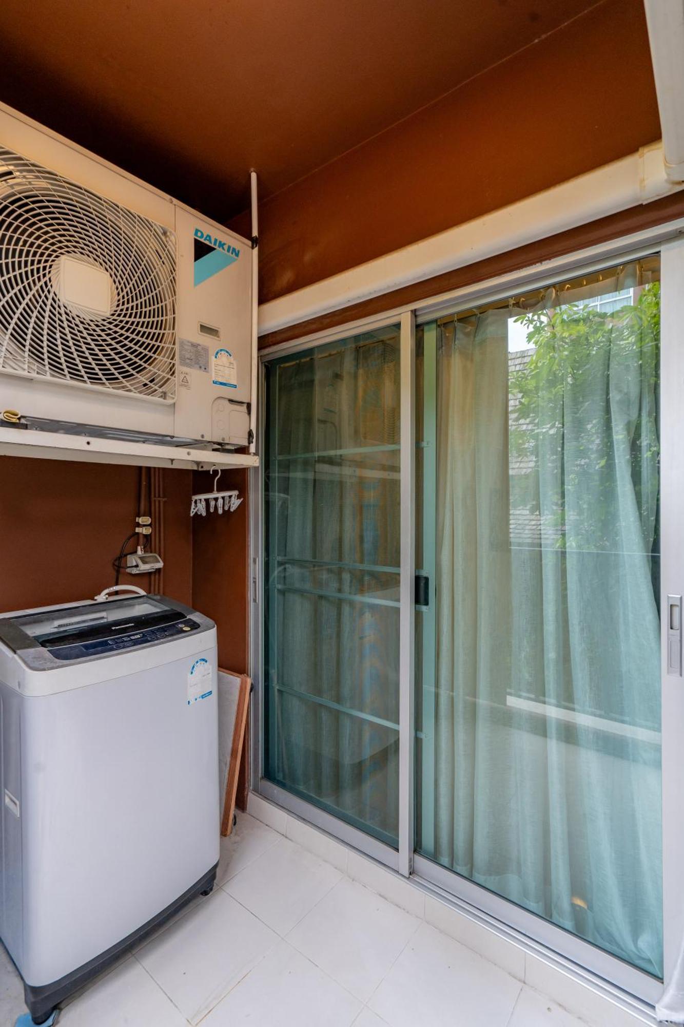 Luxury 2 Bedroom Old 168 Apartment Chiang Mai