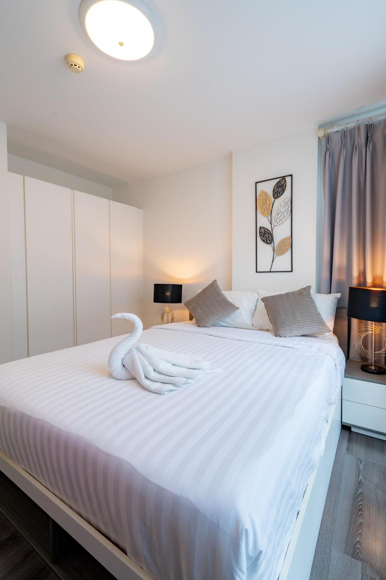 Apartment Luxury 2 Bedroom Old 168