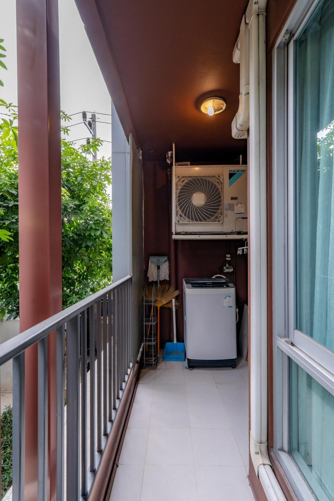 Luxury 2 Bedroom Old 168 Apartment Chiang Mai