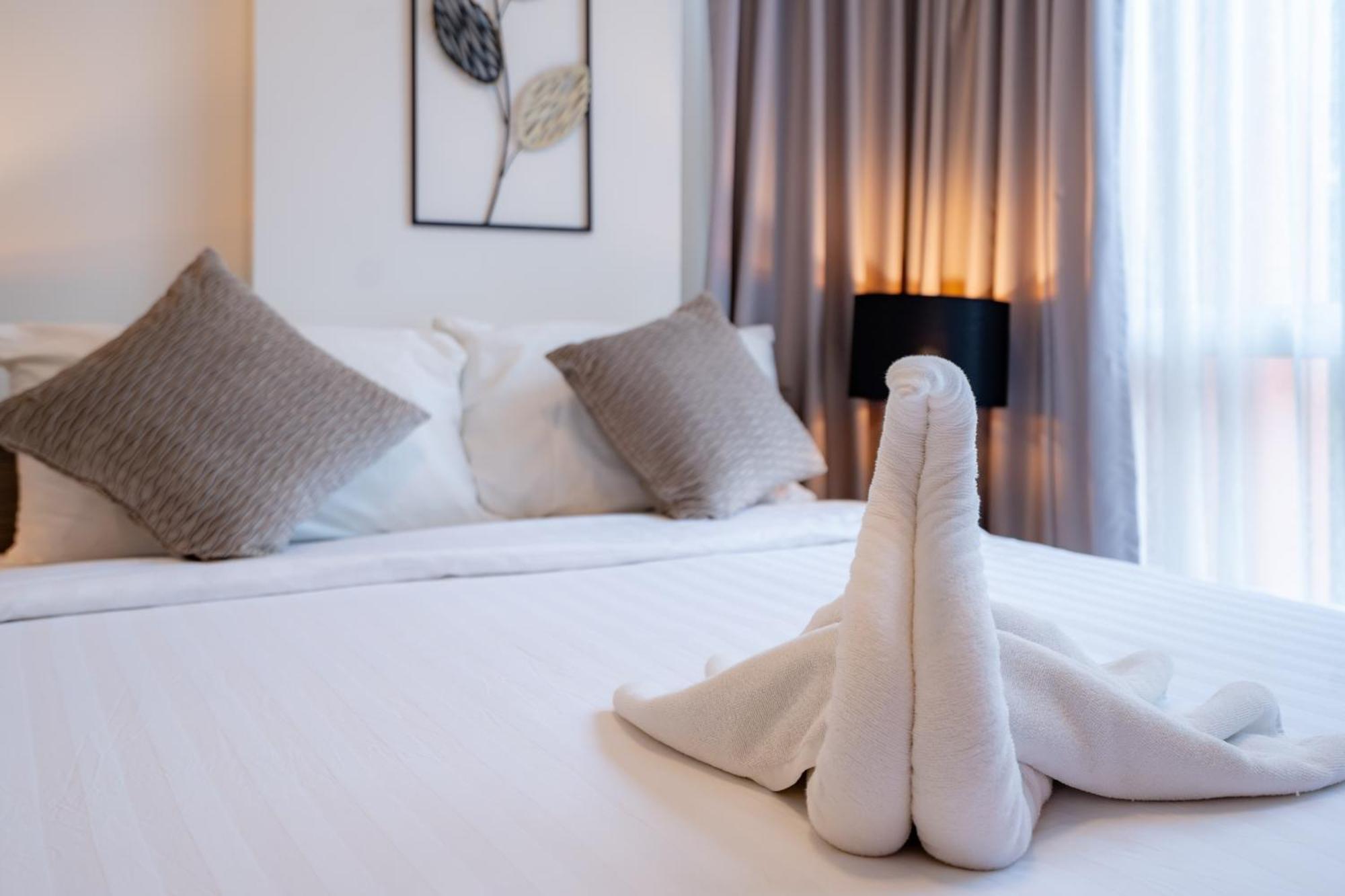 Luxury 2 Bedroom Old 168 Apartment Chiang Mai