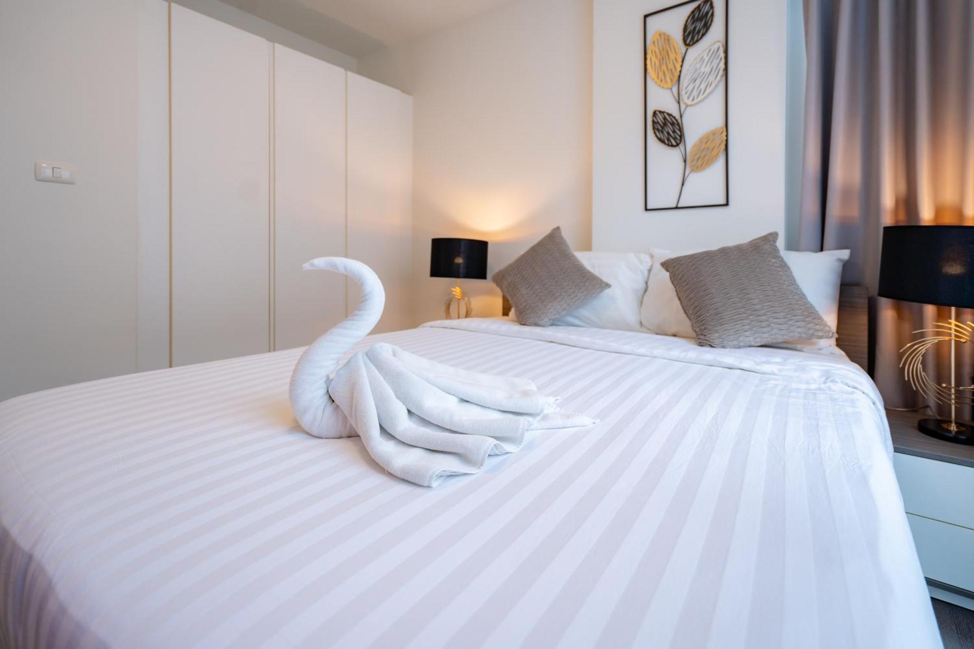 Luxury 2 Bedroom Old 168