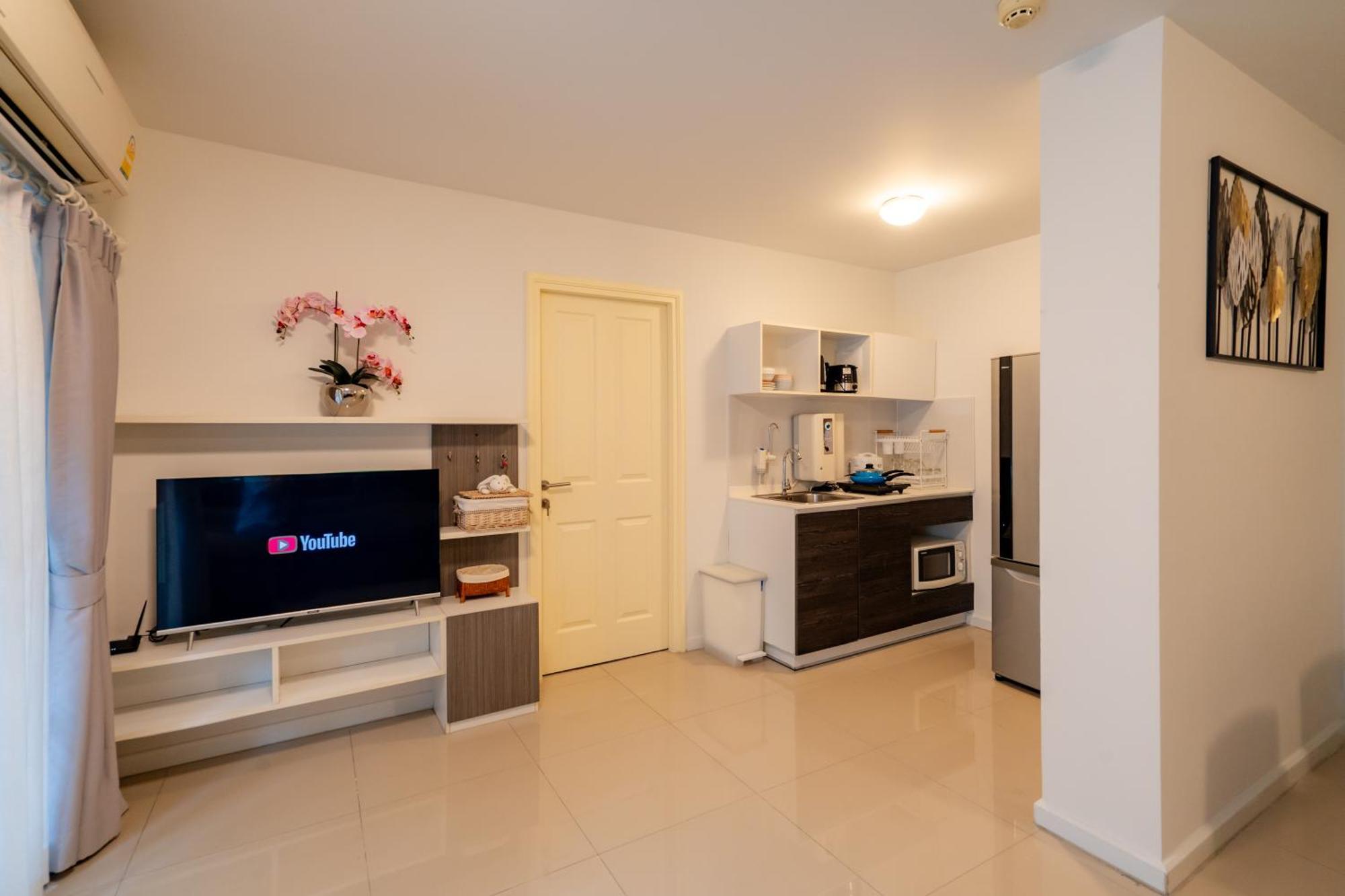 Apartment Luxury 2 Bedroom Old 168 *