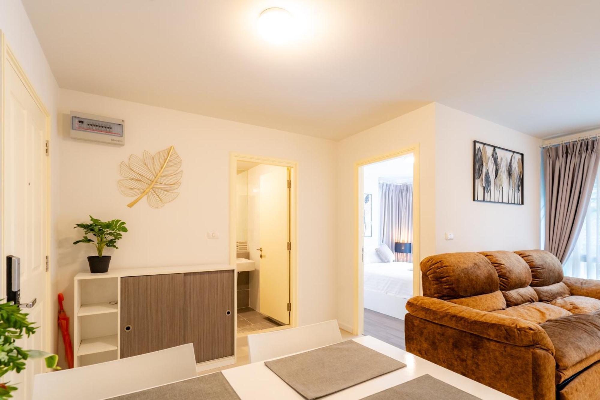 Luxury 2 Bedroom Old 168 *